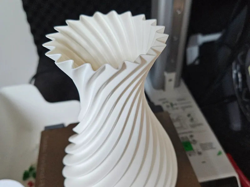 Spiral Vase Elegance