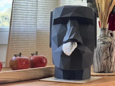 Moai Tissue Dispenser Low Poly "The stoic Sneezer"