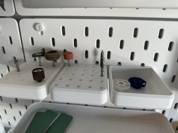 Support Dremel pour panneau Ikea Skadis