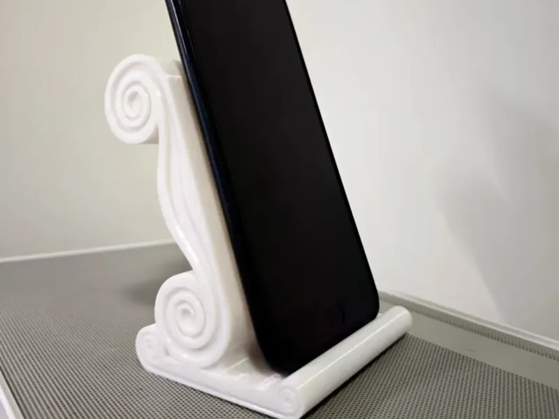 Classical phone holder