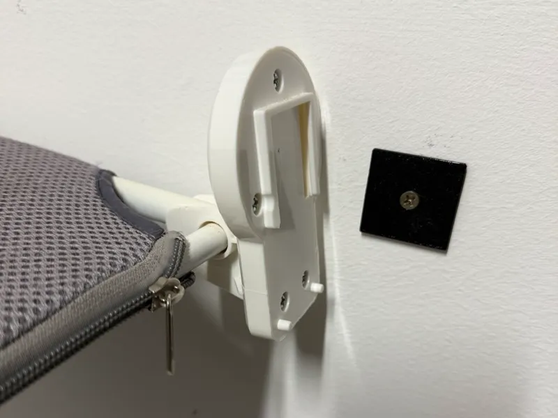 Screw Wall Anchor for Cat Bed