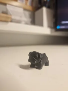 Objeto manipulable: Mini English Bulldog Fidget - Micro Zoo — vista de referencia 3