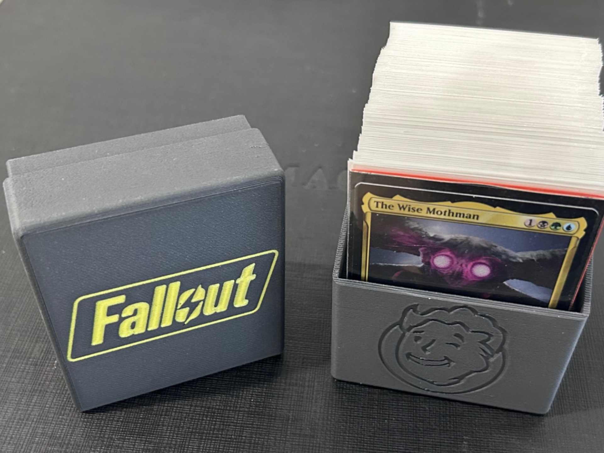 MTG EDH Fallout Deckbox 125+