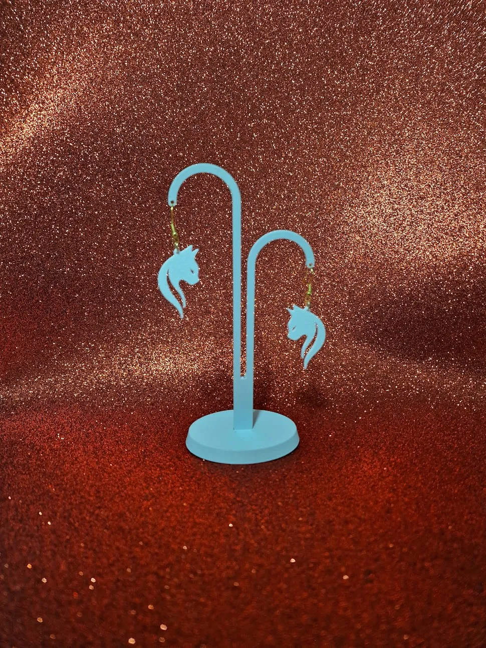 Elegant cat earrings view 3