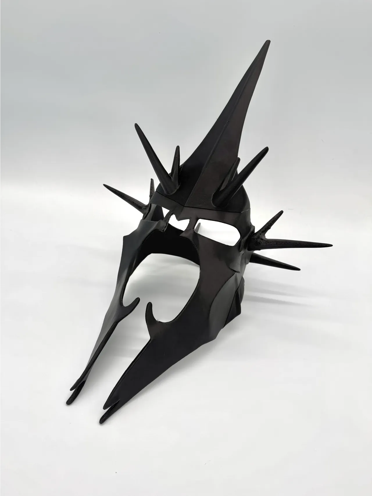 Wearable Crown Mask of the Witch-king - L.O.T.R. view 2