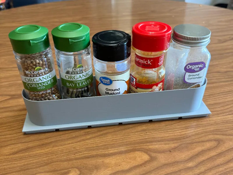 Gridfinity Spice Rail - Holds 5 bottles