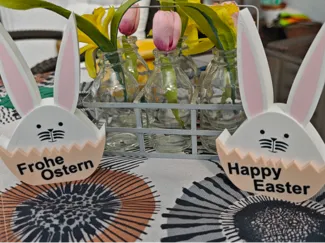 Easter bunny in egg / Osterhase im Ei