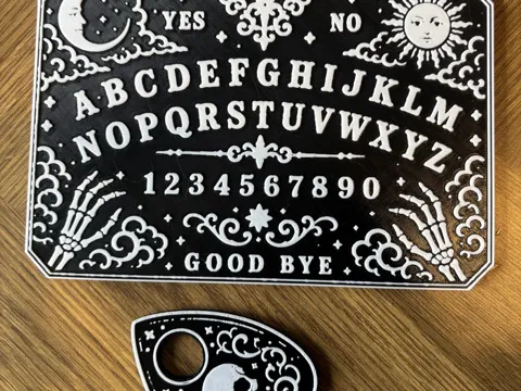 Modelo para impresión 3D: Ouija board and separate planchette — referencia de MakerWorld