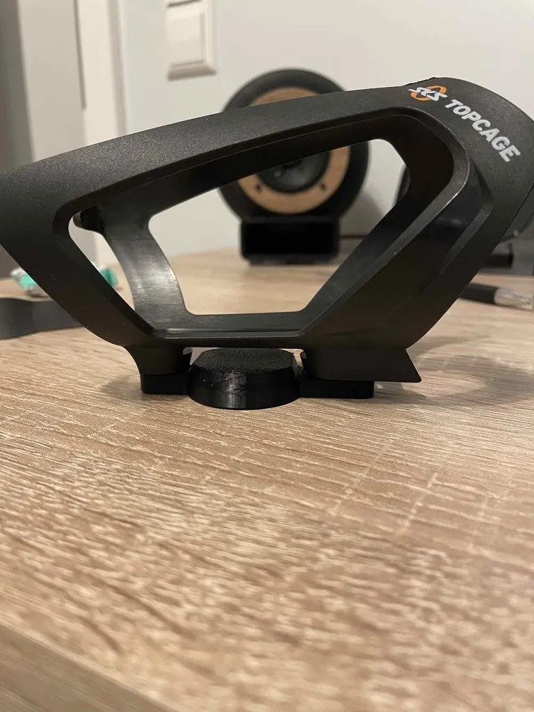 AirTag holder for bicycle bottle cages by kesti3D MakerWorld