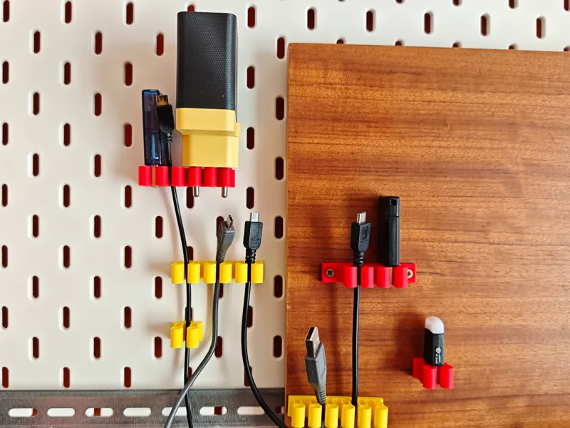 2/1 USB Cable & Disk Organizer (Skadis,Tape,Screw)