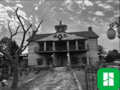 OLD SPOOKY HOUSE