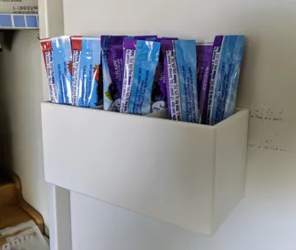 Magnetic Drink Packet Holder