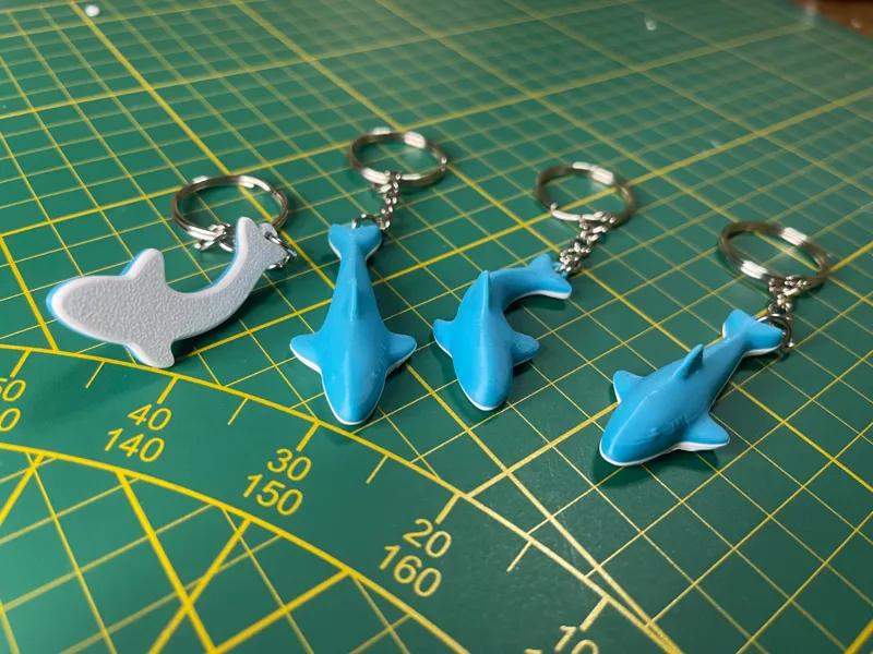 Gummy sharks candies keychain