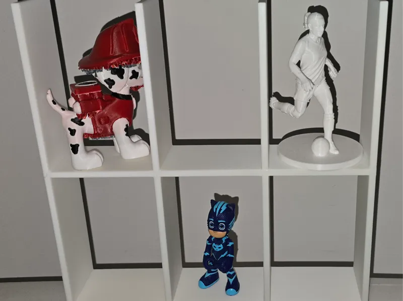 Figurine Shelf 240x240x50-no top or back-5mm thick
