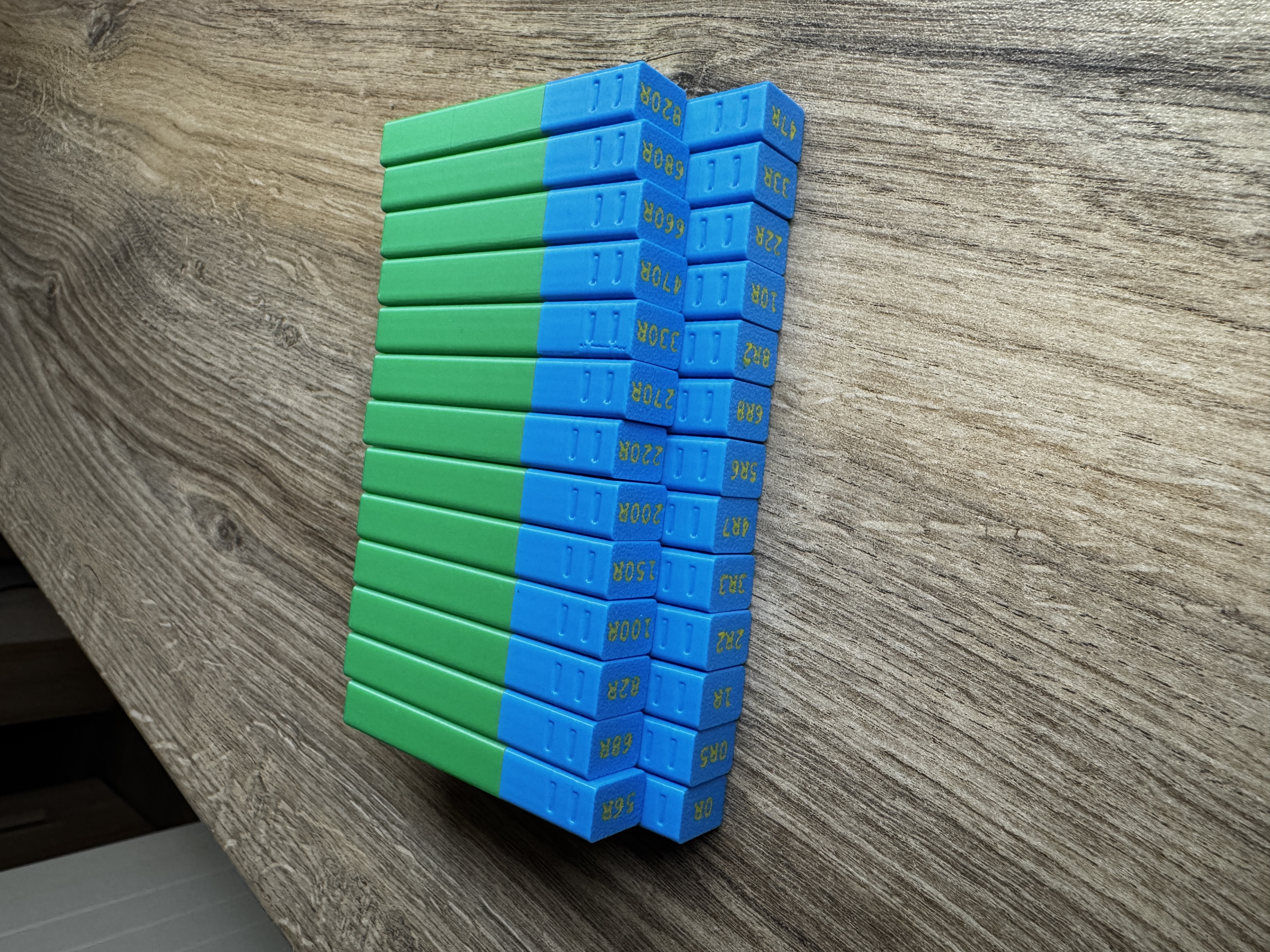 Miniatura 2 do modelo 3D Resistor Value Boxes – 30 per Box