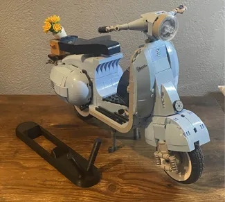 Brick Toy Vespa Stand