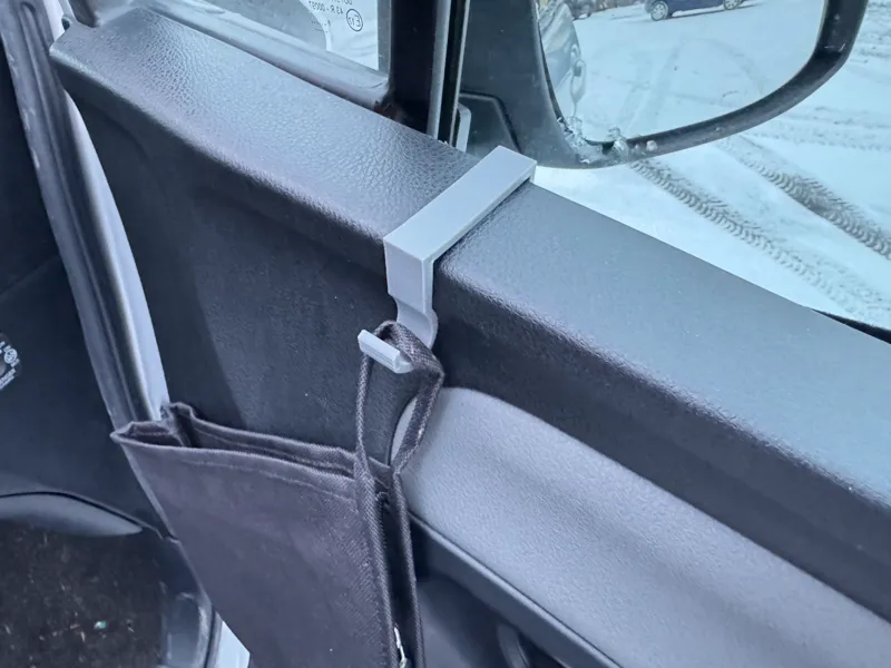 Car Bag Hook for Toyota Yaris 3 2018