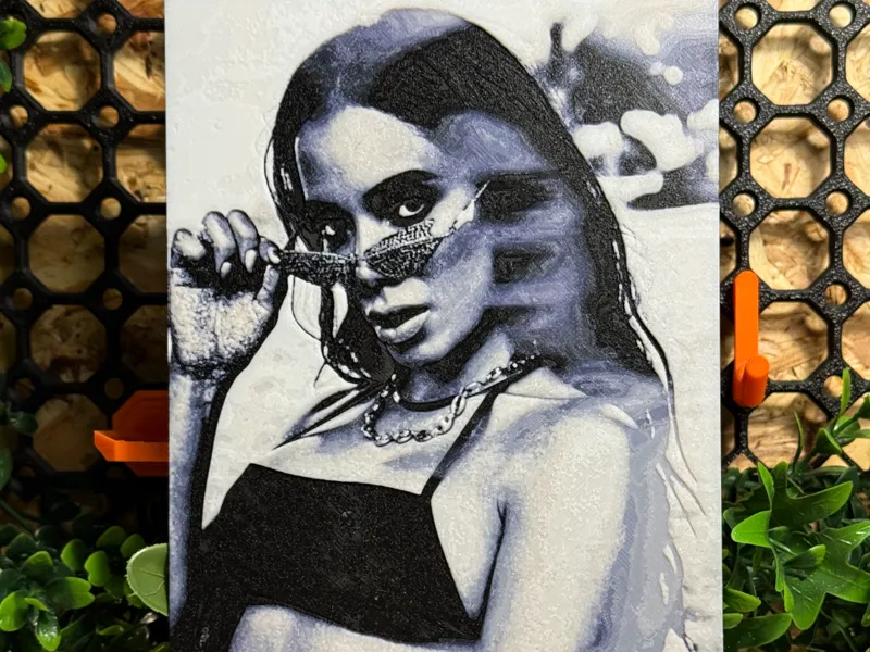 Anitta - (HueForge)