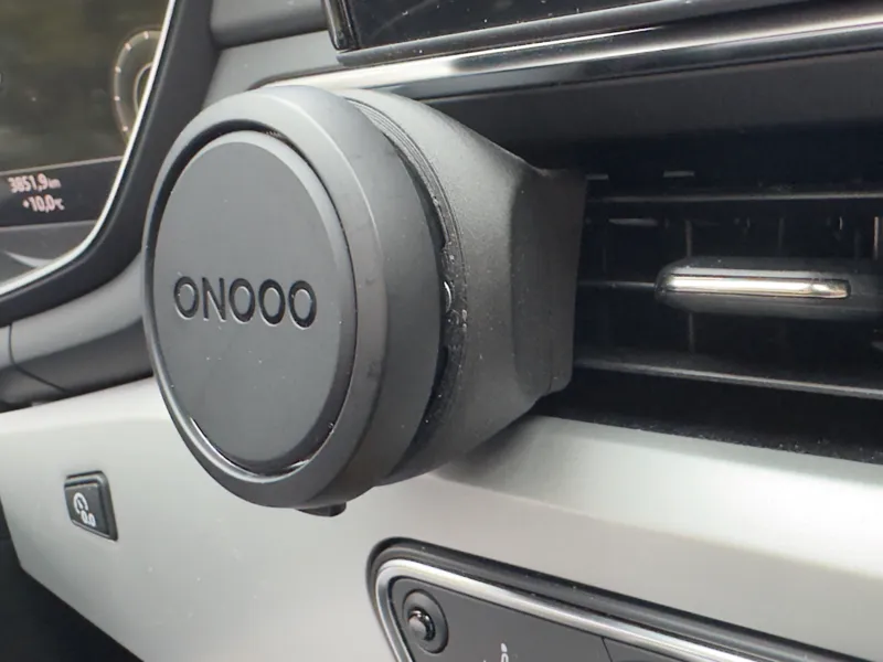 OOONO 2 Halter – (Audi A4 B9)