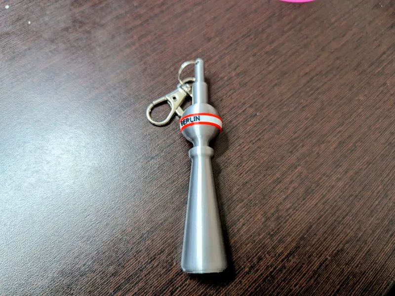 Berlin TV Tower (Berliner Fernsehturm) key chain