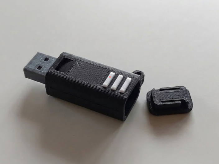 USB keychain mini container
