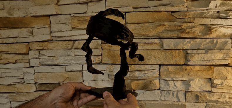 Sculpture le Bandeau Corse Escultura Corcega 