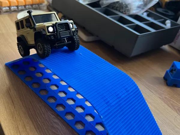 https://makerworld.bblmw.com/makerworld/model/US29104cba5bc432/design/2026-01-04_5a19a0627797b.jpg