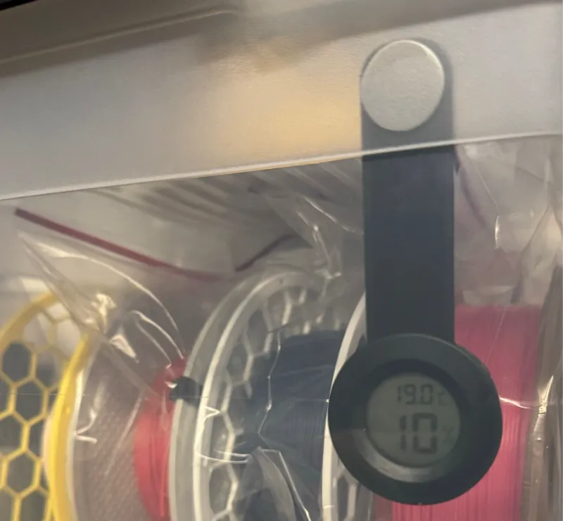 Hygrometer Halter