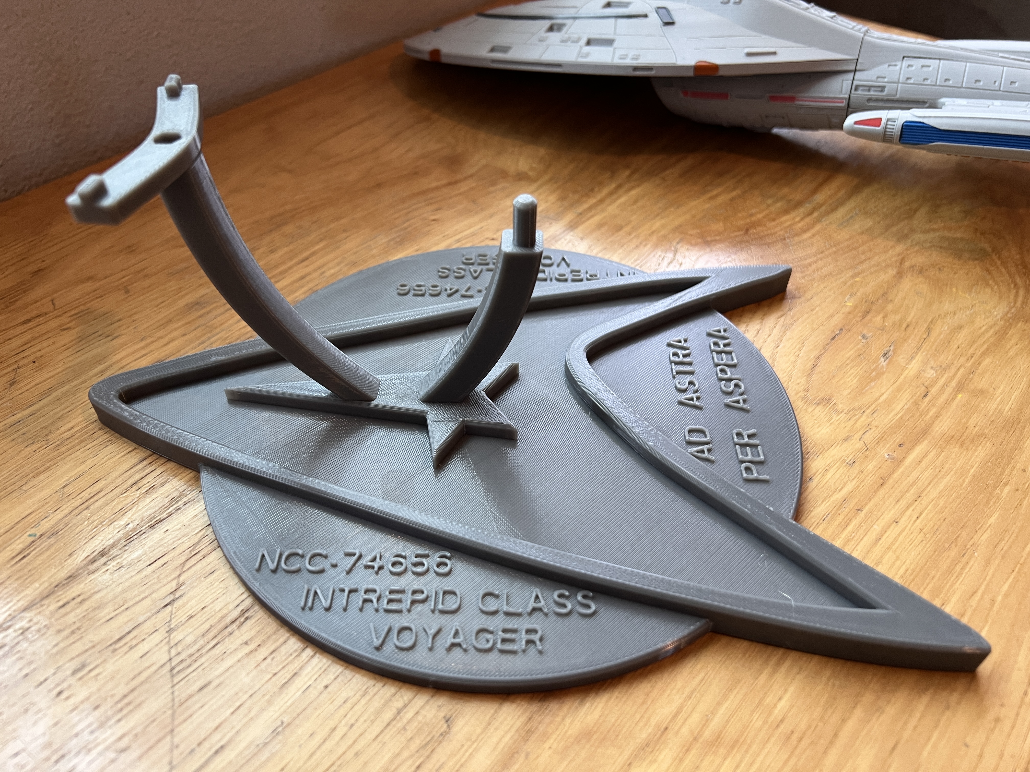 Miniatura 8 do modelo 3D Voyager - Intrepid Class