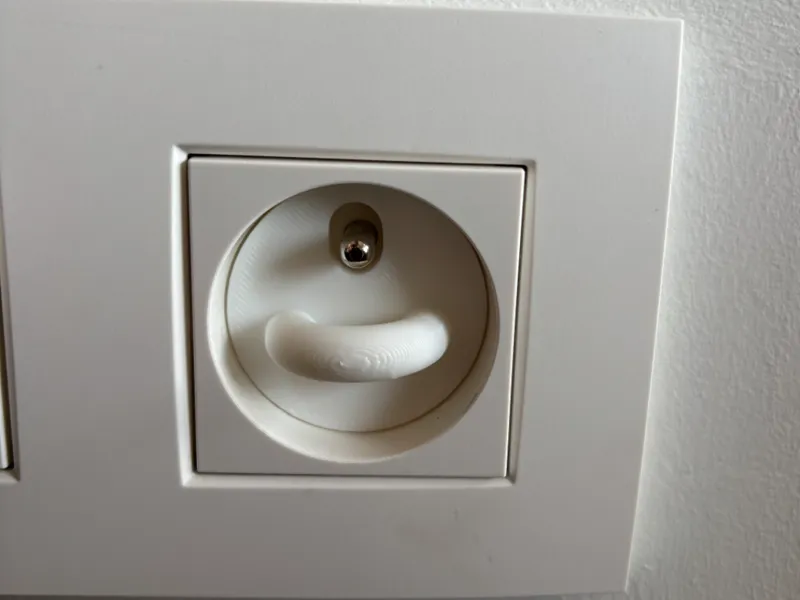 Socket Cover