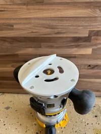 Gabarit rainure décorative pour défonceuse Dewalt DW618 — photo 2