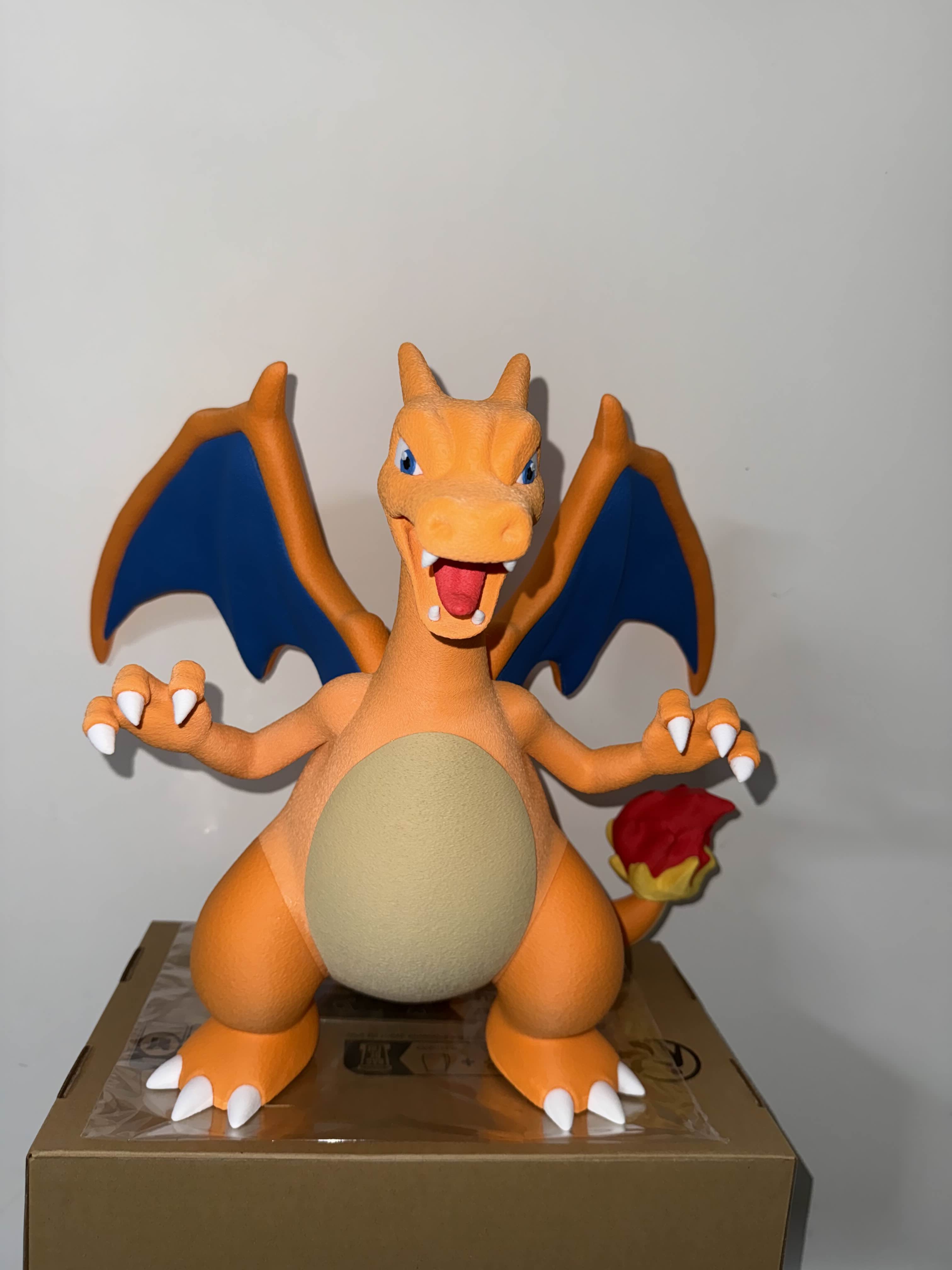 Miniatura 4 do modelo 3D Charizard