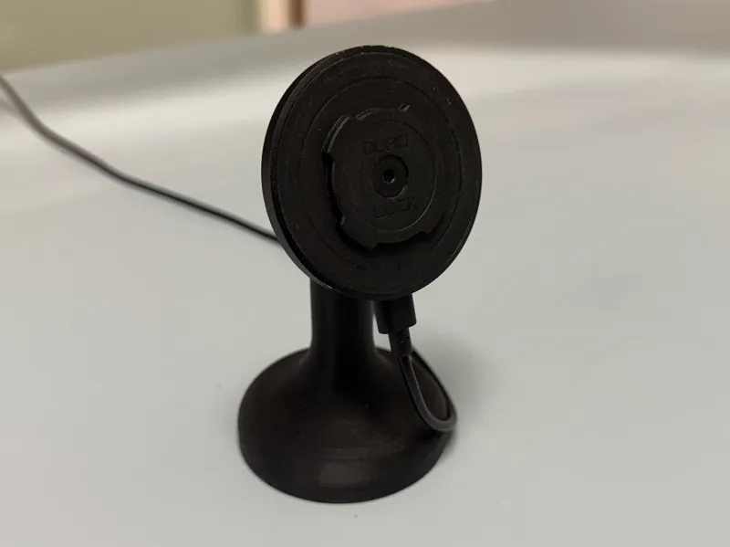 Quadlock phone holder