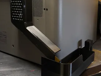 P2S Filament waste chute and thrash bin