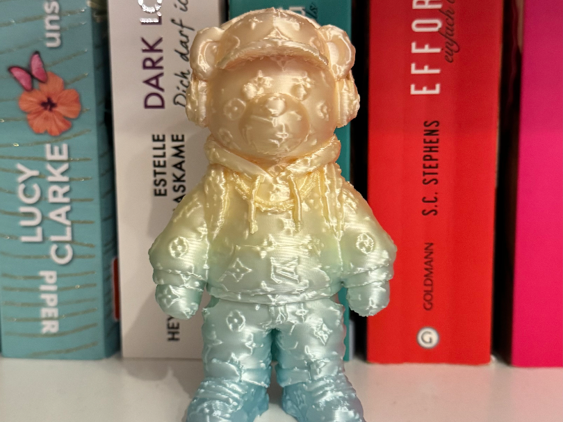 Urban Teddy – Designer Toy im Allover Print Style