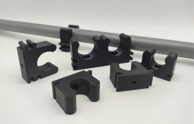 pipe clamp in many sizes 22 mm down to 10 mm