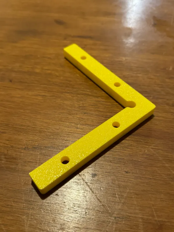 Serre-joint d'angle pour machine CNC