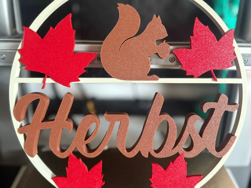 Türschild Herbst Ahorn Eichhoerchen