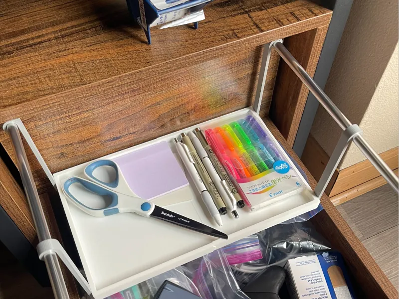 Hanging Tray for Folder Bars
