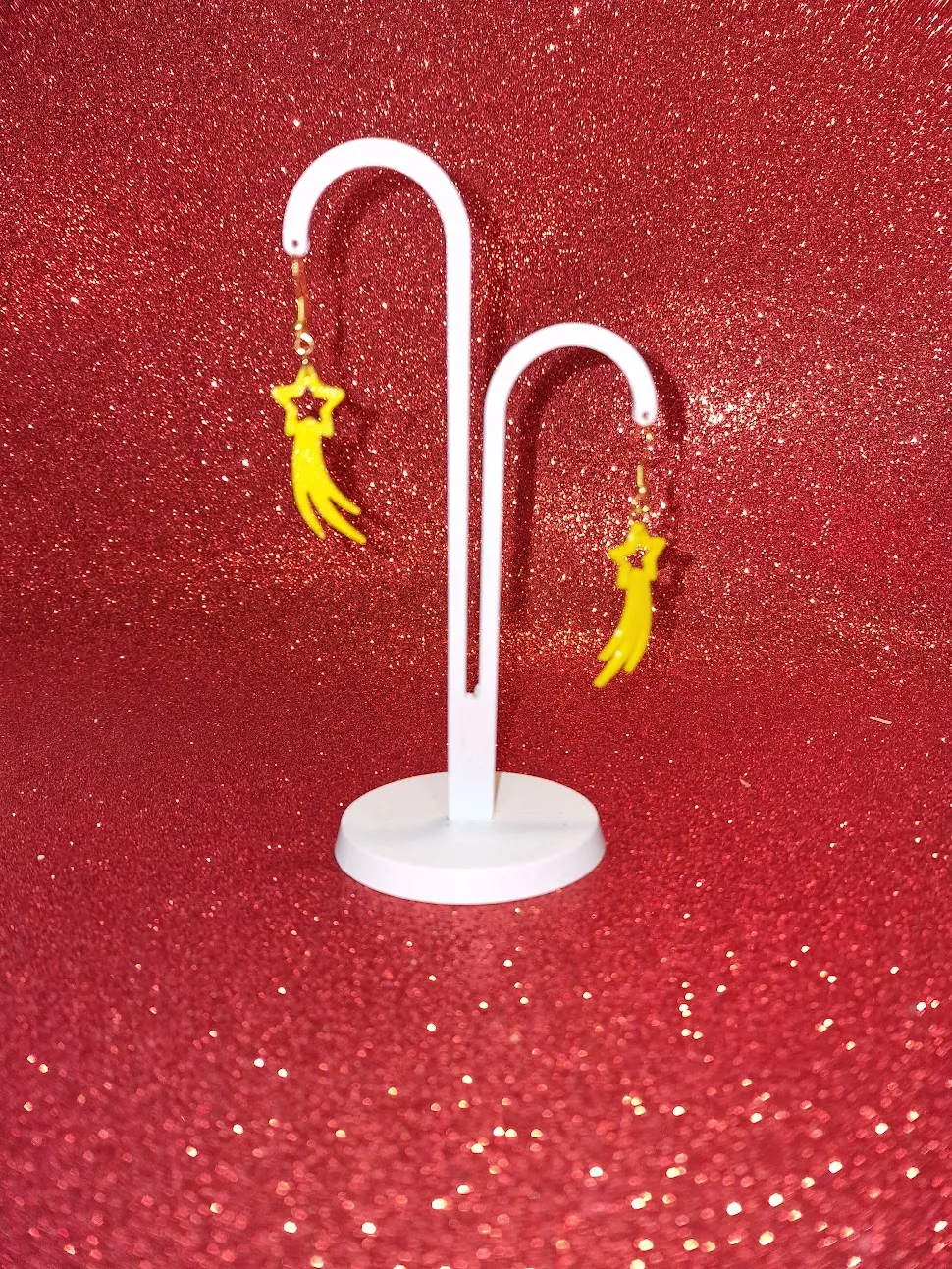 Shooting star earrings view 3