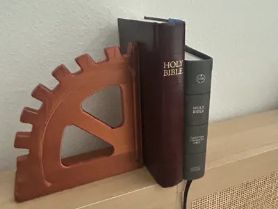 gear book holder