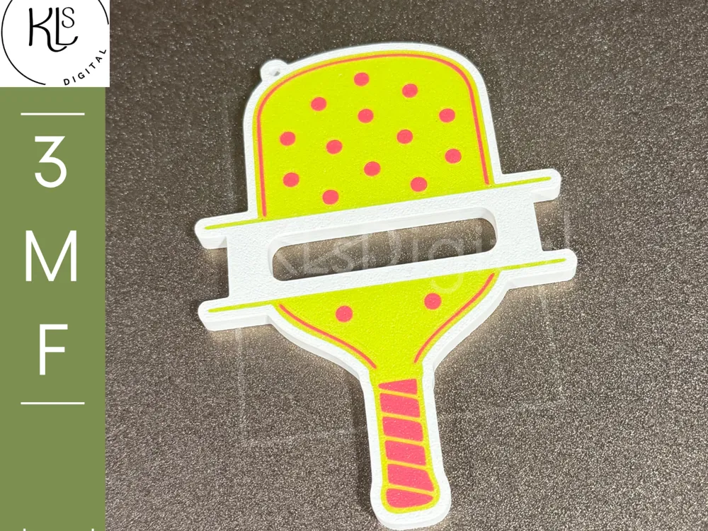 Accesorio para sujetar ligas de cabello: Pickleball Hair Tie Holder. Referencia del modelo original.