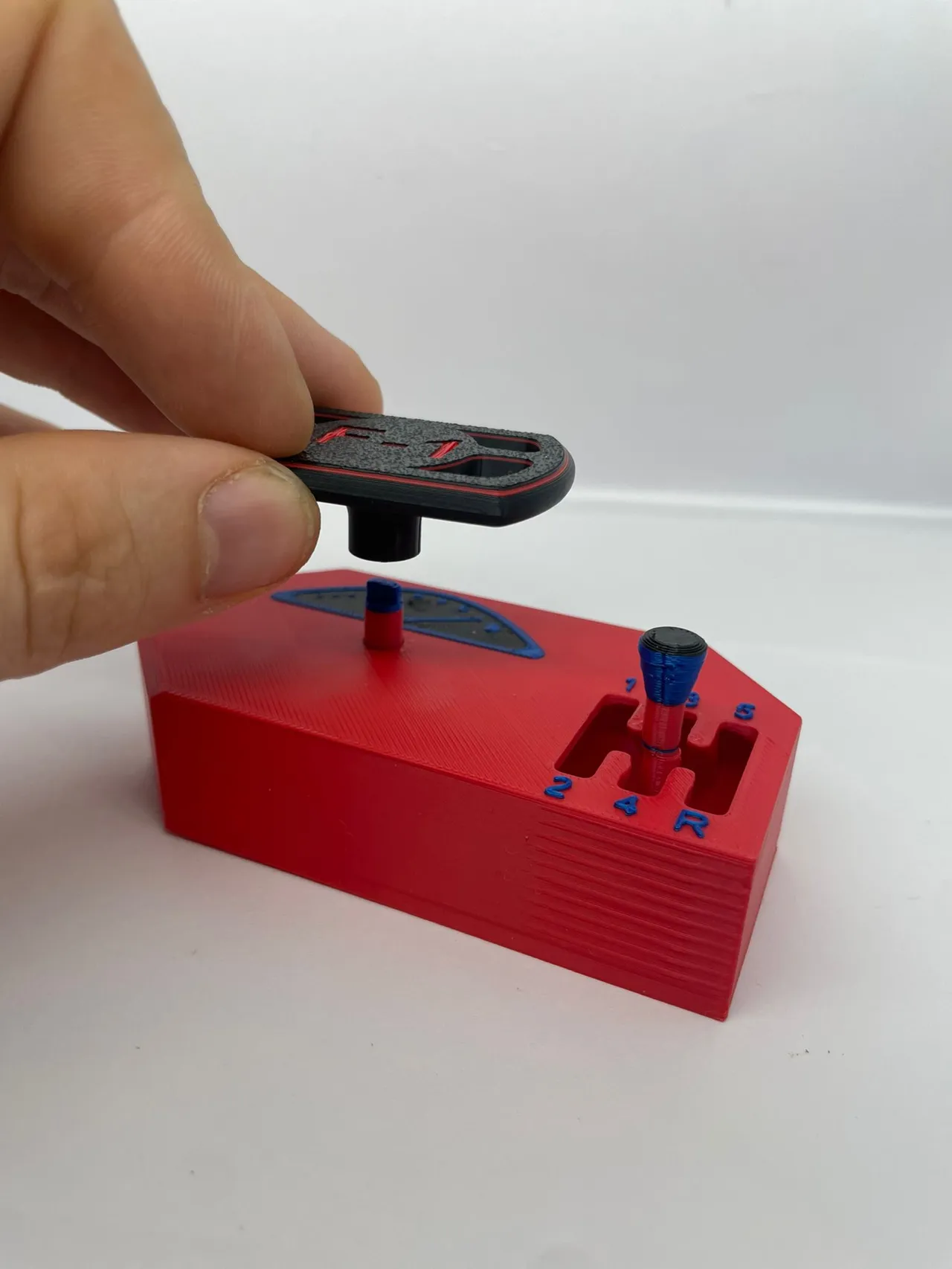 F1-FIDGET view 4