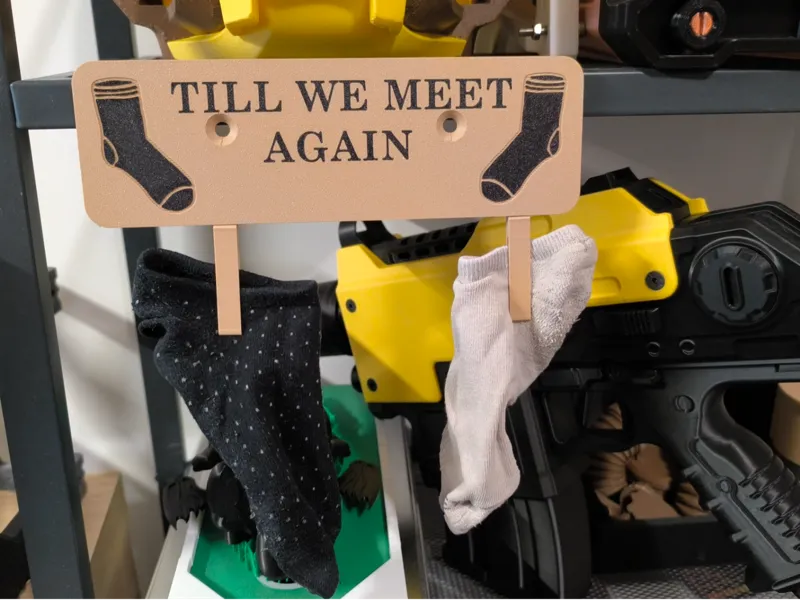 Lone Socks Hanger