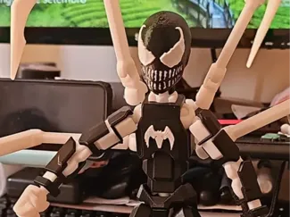 Dummy 13 Venom with Magnetic Hands and Feet