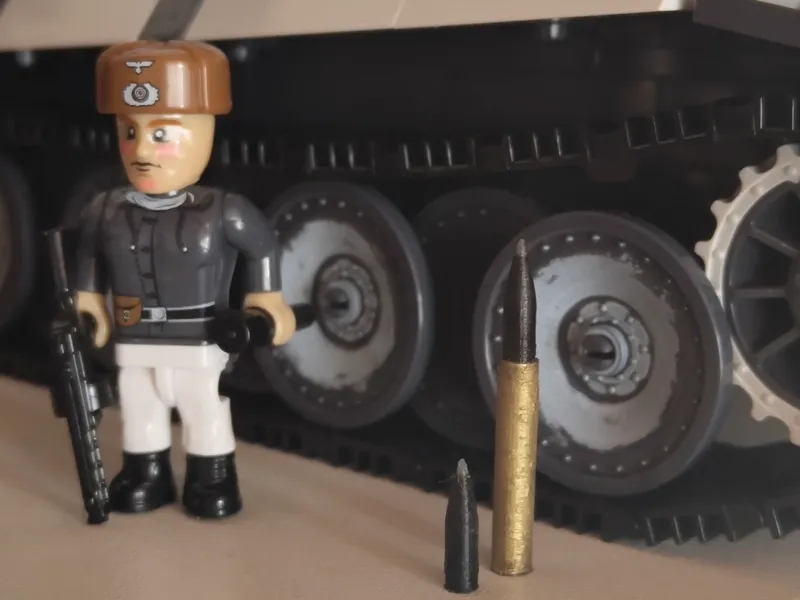 8,8cm KWK Panzergrante 39 (1:28 scale for Cobi)