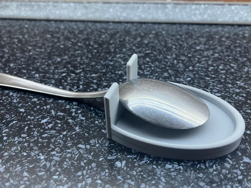Minimalist Spoon Rest - Clean Kitchen Gadget