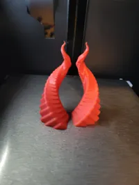 Sculpture cornes torsadées (simple ou double) — photo 2