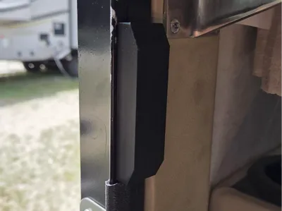2005 Tiffin phaeton RV camper screen door strike