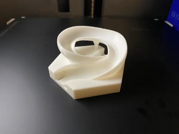 https://makerworld.bblmw.com/makerworld/model/US2975369663e8d5/design/2024-04-08_3dfeedba60096.jpg